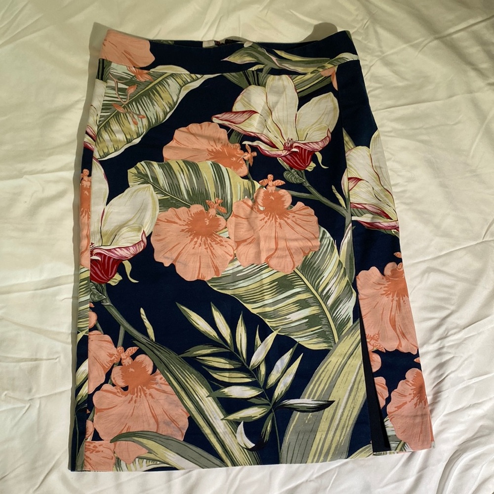 Gorgeous pencil skirt, size 4P